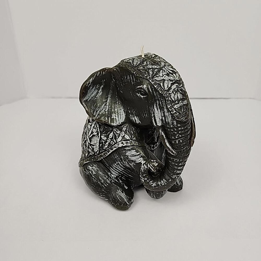 Ventage Elephant Figurine Handmade Wax Candle 6 Inches Tall